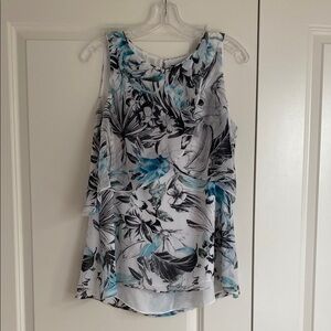 White House Black Market Floral Print Tank Top - Black, White, Blue